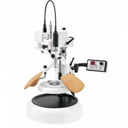Schick Dental S3 Master - фрезерный станок для обработки коронок и мостовидных протезов с 3D-подлокотниками