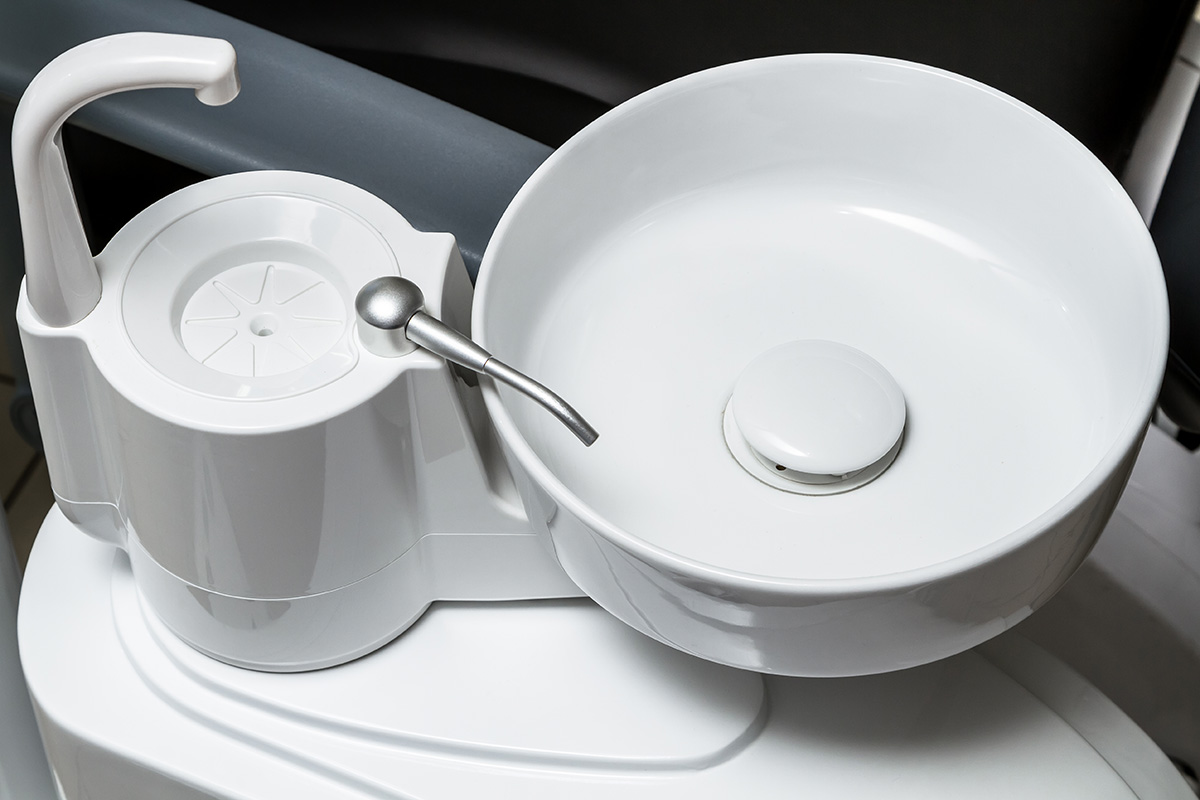 Плевательница Mercury 4800.jpg