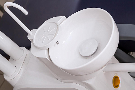 Woson WOD550 – стоматологическая установка с верхней подачей инструментов