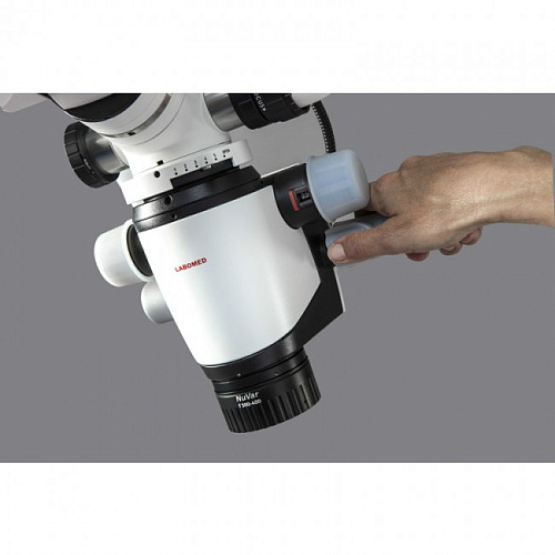 Labomed Magna - моторизованный операционный микроскоп со светодиодным освещением