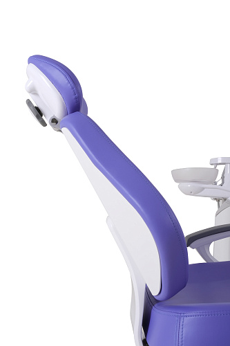 SILVERFOX 8000C-SRS0 – Стоматологическая установка с верхней подачей и с мягкой обивкой