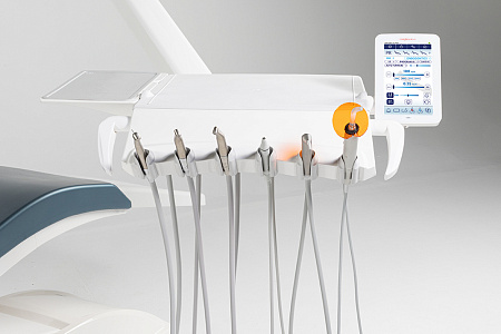 Miglionico NT P — стоматологическая установка с нижней подачей инструментов